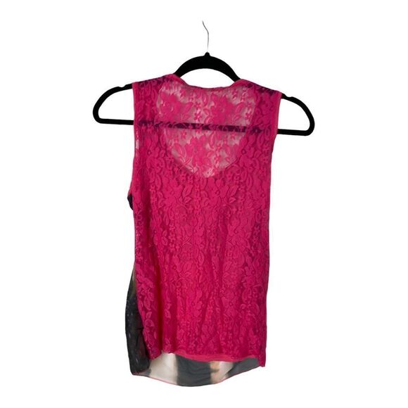 - #142  NOT RED ON THE SUN - Picture 2 of 3